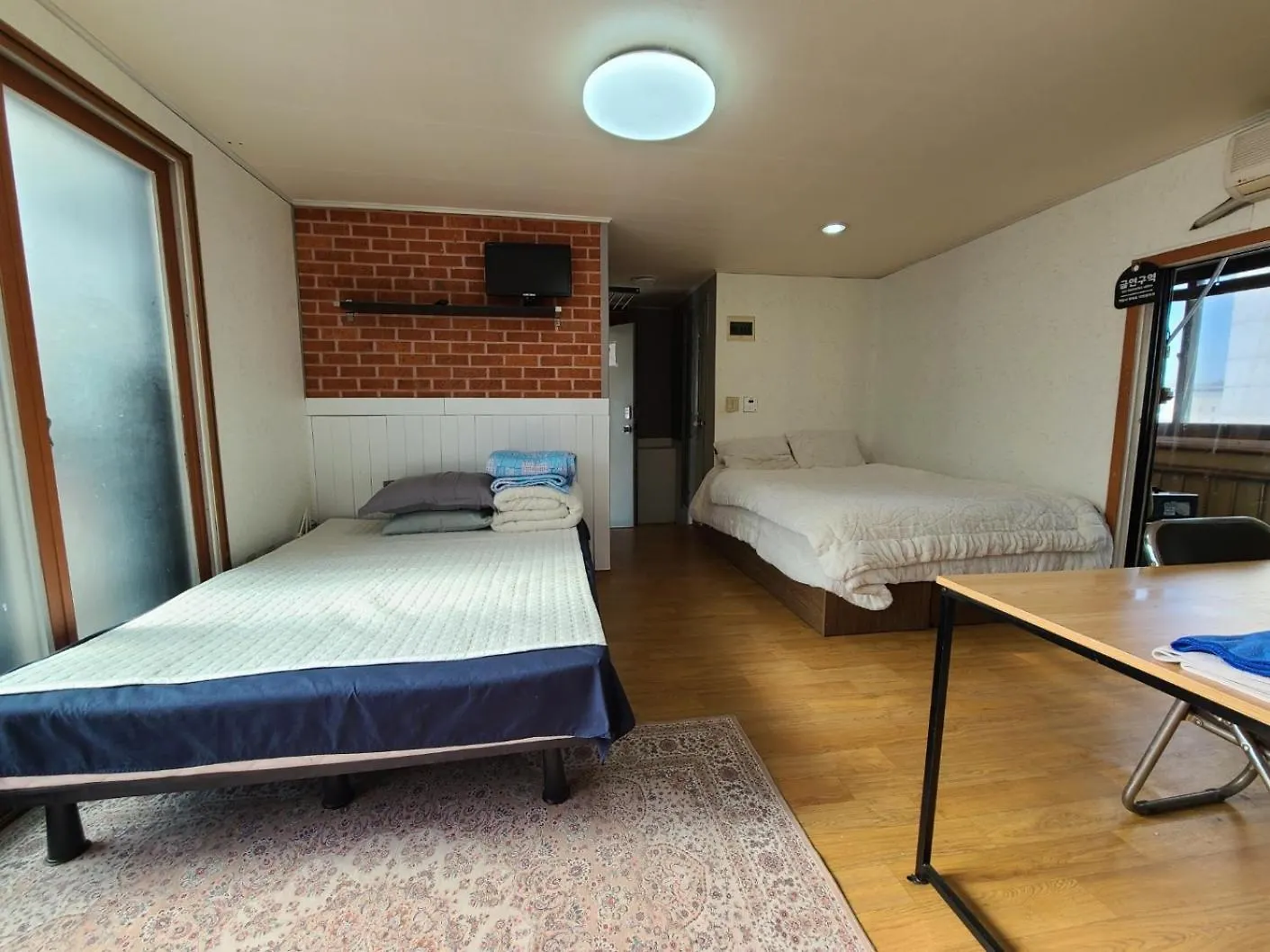 Guest house White House Seoul Hotel